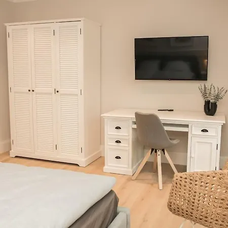 Salt Mit Südterrasse Apartamento *